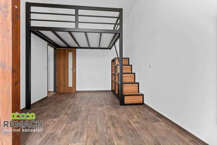 Pronájem bytu 1+kk, Náchod, Riegrova, 28 m2