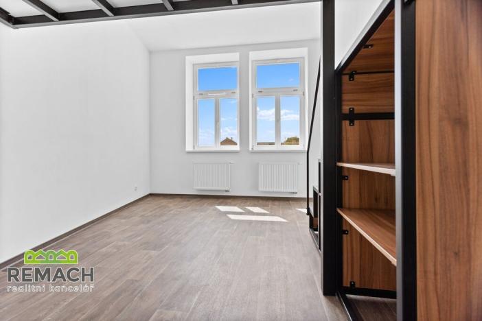 Pronájem bytu 1+1, Náchod, Riegrova, 42 m2