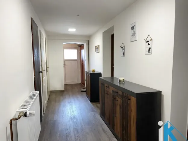 Prodej rodinného domu, Hruška, 180 m2