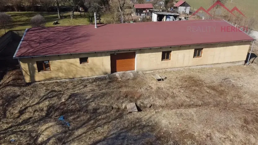 Pronájem činžovního domu, Lubenec, Karlovarská, 2935 m2