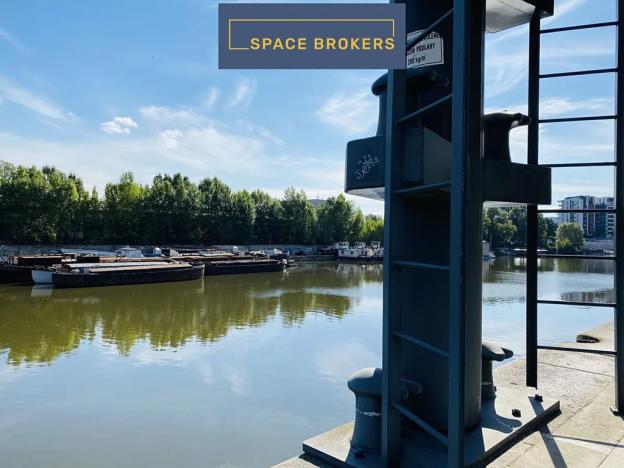 Pronájem kanceláře, Praha - Holešovice, Jankovcova, 380 m2