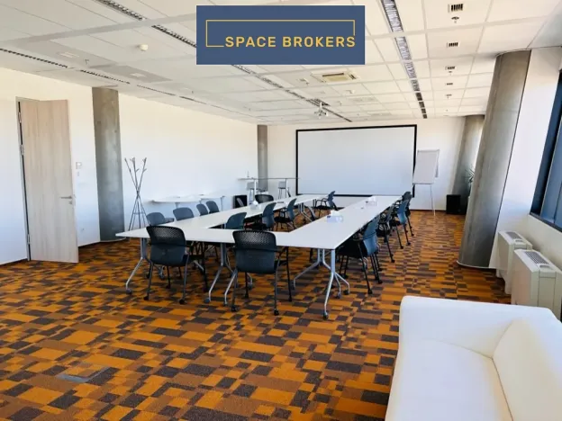 Pronájem kanceláře, Praha, Prosecká, 1154 m2