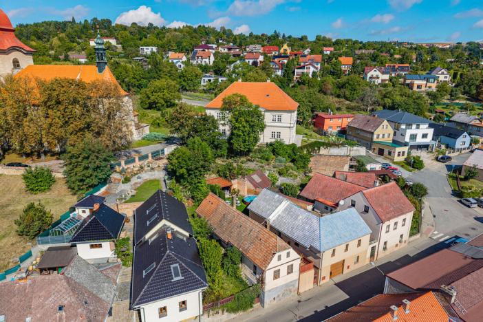 Prodej rodinného domu, Dobrovice, 9. května, 100 m2