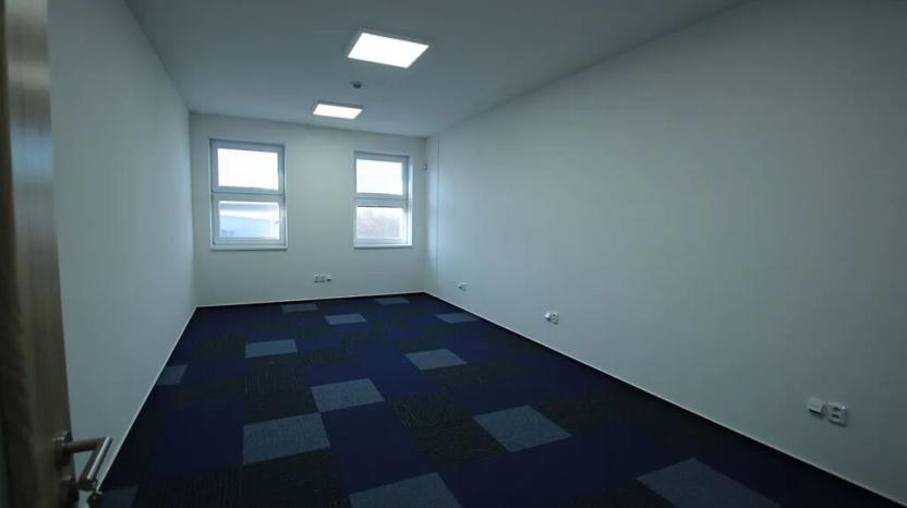 Pronájem kanceláře, Sedliště, 293 m2