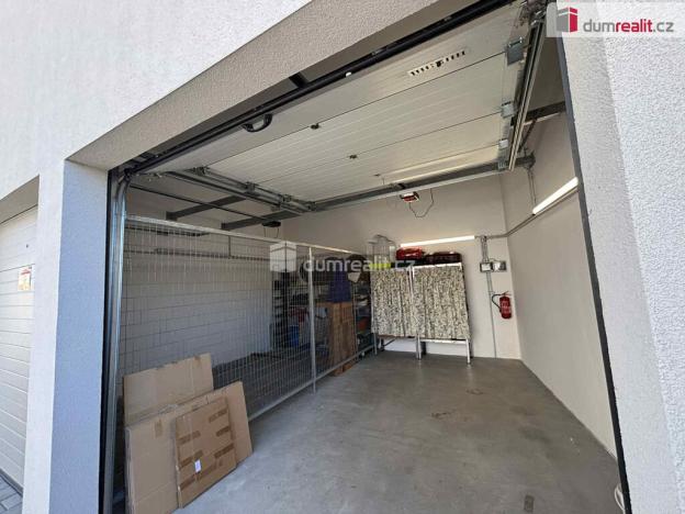Pronájem garáže, Luhačovice, Masarykova, 15 m2