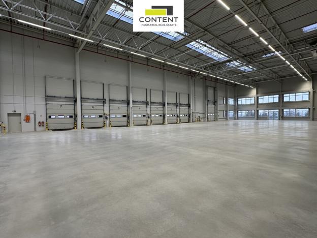 Pronájem skladu, Ostředek, 5672 m2