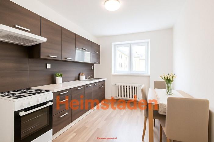 Pronájem bytu 2+1, Havířov - Město, Hlavní třída, 55 m2