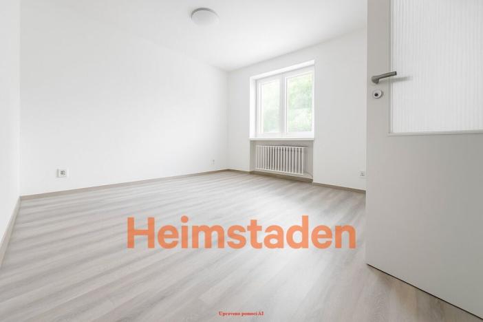 Pronájem bytu 1+kk, Havířov - Prostřední Suchá, Kapitána Jasioka, 29 m2