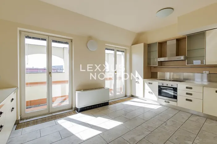 Pronájem bytu 5+1, Praha - Malá Strana, Újezd, 286 m2