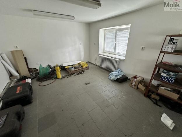 Pronájem výrobních prostor, Hrob - Verneřice, 365 m2