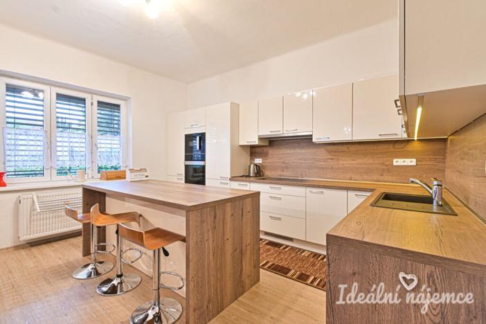 Pronájem bytu 4+kk, Brno, Těsnohlídkova, 96 m2