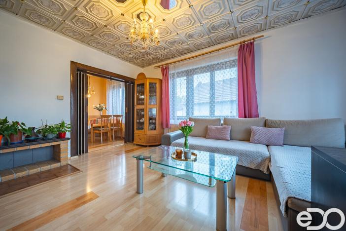 Prodej rodinného domu, Tři Dvory, 76 m2