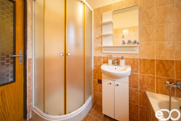 Prodej rodinného domu, Tři Dvory, 76 m2