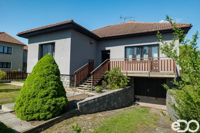 Prodej rodinného domu, Tři Dvory, 76 m2