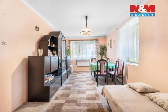 Prodej rodinného domu, Spomyšl, 350 m2