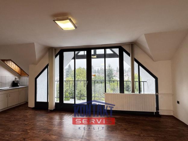 Pronájem kanceláře, České Budějovice - České Budějovice 7, Lidická tř., 361 m2