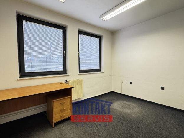 Pronájem kanceláře, České Budějovice - České Budějovice 7, Lidická tř., 361 m2