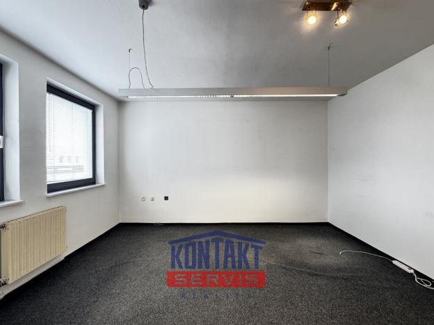 Pronájem kanceláře, České Budějovice - České Budějovice 7, Lidická tř., 361 m2