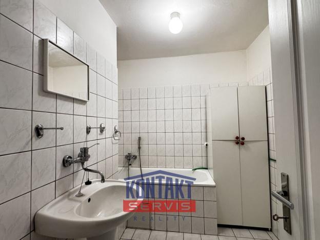 Pronájem kanceláře, České Budějovice - České Budějovice 7, Lidická tř., 361 m2