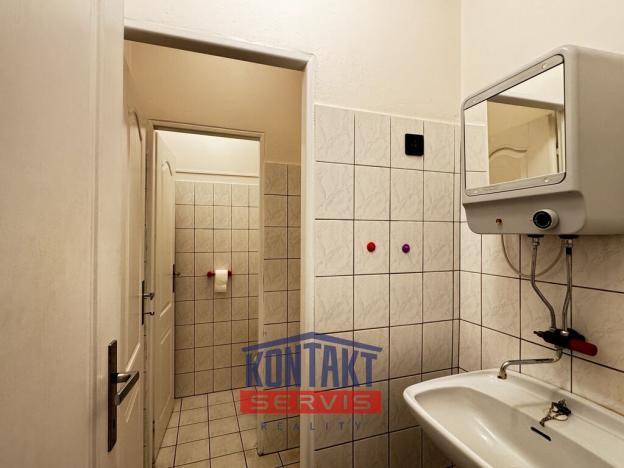 Pronájem kanceláře, České Budějovice - České Budějovice 7, Lidická tř., 361 m2