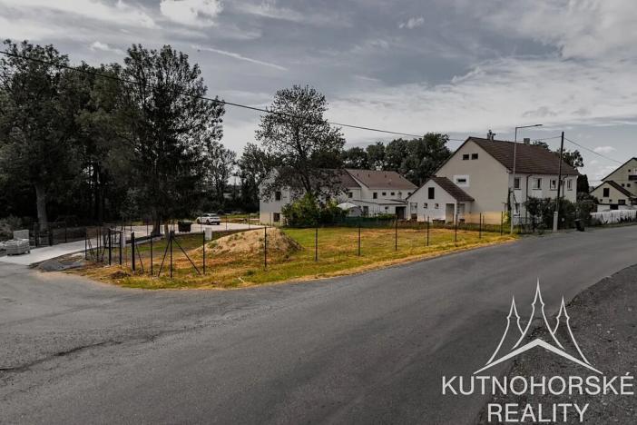 Pronájem pozemku pro bydlení, Vrdy, Koudelov, 700 m2