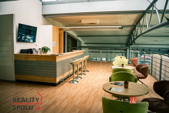 Pronájem kanceláře, Hradec Králové - Pražské Předměstí, Na Okrouhlíku, 13 m2