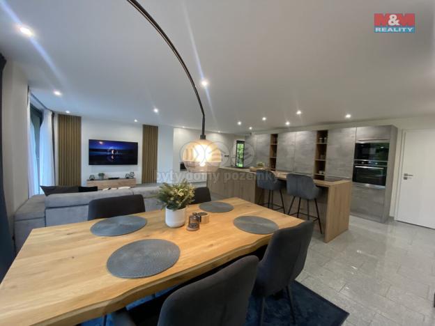 Prodej rodinného domu, Mikulovice, 200 m2