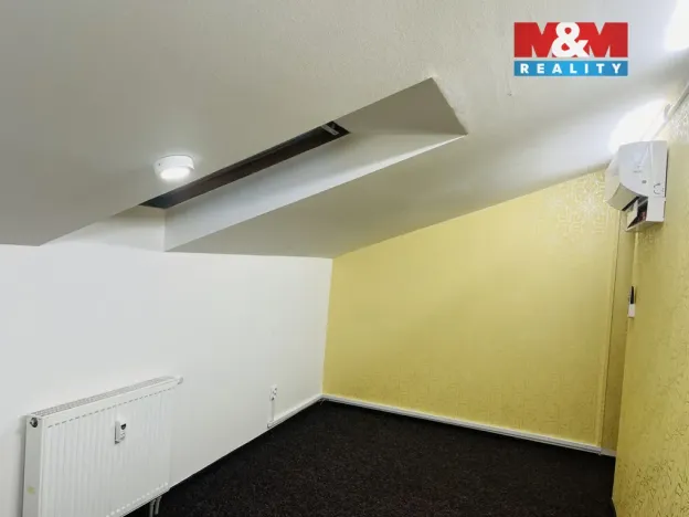 Pronájem kanceláře, Český Těšín, Dvořákova, 16 m2