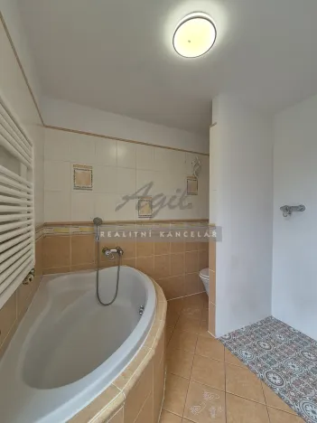 Pronájem bytu 4+1, Šlapanice, 95 m2