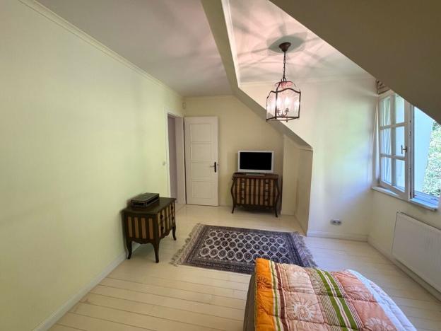 Prodej bytu 4+1, Karlovy Vary, Mariánskolázeňská, 130 m2