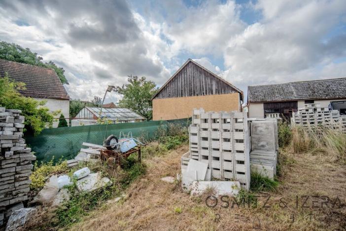 Prodej pozemku pro bydlení, Milínov, 712 m2