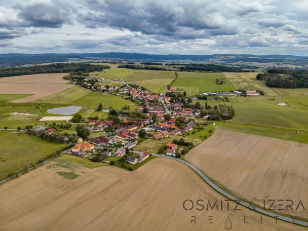 Prodej pozemku pro bydlení, Milínov, 712 m2