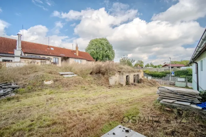 Prodej pozemku pro bydlení, Milínov, 712 m2