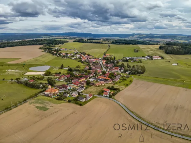 Prodej pozemku pro bydlení, Milínov, 712 m2