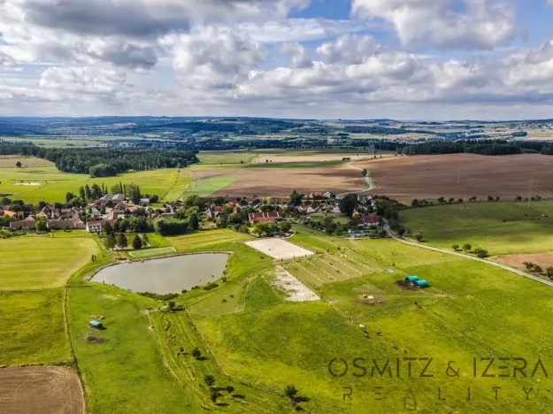 Prodej pozemku pro bydlení, Milínov, 712 m2