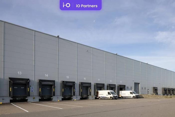 Pronájem skladu, Pohořelice, Průmyslová, 7346 m2