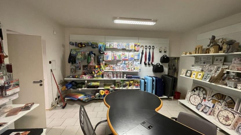 Pronájem obchodního prostoru, Jirny, Tovární, 456 m2