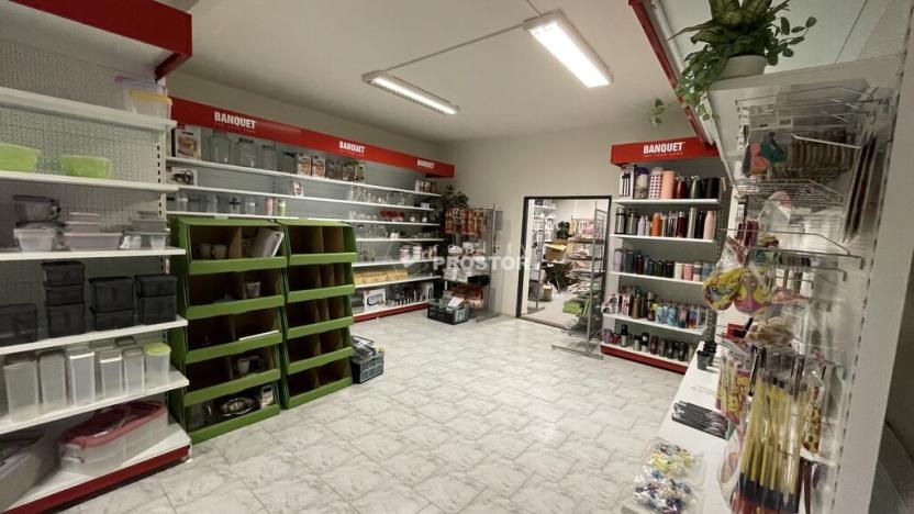 Pronájem obchodního prostoru, Jirny, Tovární, 456 m2