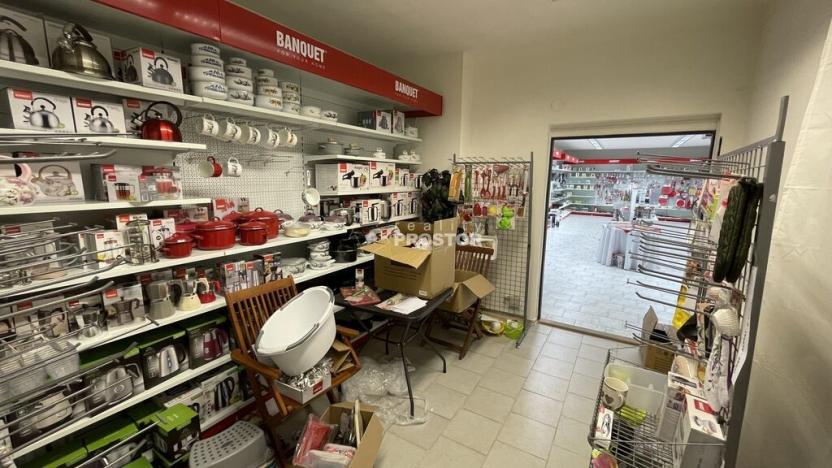 Pronájem obchodního prostoru, Jirny, Tovární, 456 m2