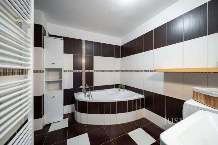 Prodej bytu 3+kk, České Budějovice - České Budějovice 3, Rudolfovská tř., 66 m2