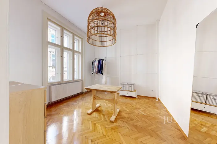 Prodej bytu 3+1, České Budějovice - České Budějovice 1, Karla IV., 109 m2