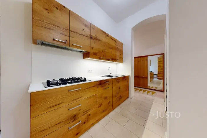 Prodej bytu 3+1, České Budějovice - České Budějovice 1, Karla IV., 109 m2