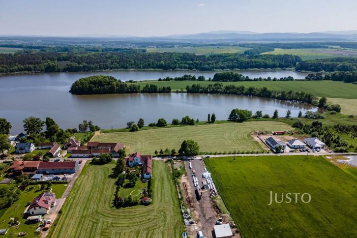 Prodej pozemku pro bydlení, Pištín - Zálužice, 2368 m2