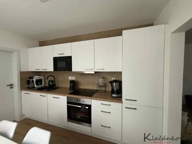 Prodej bytu 3+1, Otrokovice - Kvítkovice, SNP, 77 m2