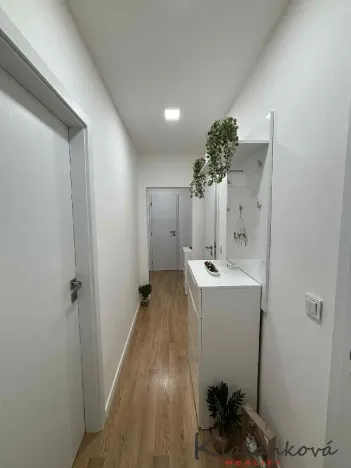 Prodej bytu 3+1, Otrokovice - Kvítkovice, SNP, 77 m2