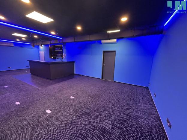 Pronájem obchodního prostoru, Znojmo, Holandská, 100 m2