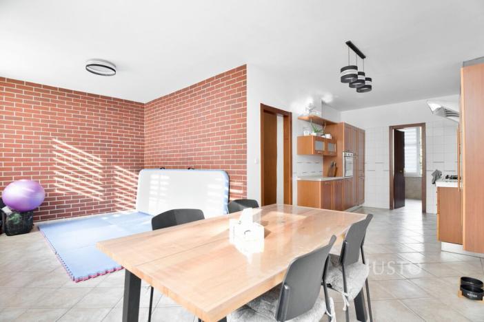 Prodej činžovního domu, Ústí nad Labem - Ústí nad Labem-centrum, Králova výšina, 300 m2