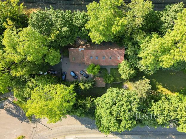 Prodej kanceláře, Praha, Nad konečnou, 250 m2