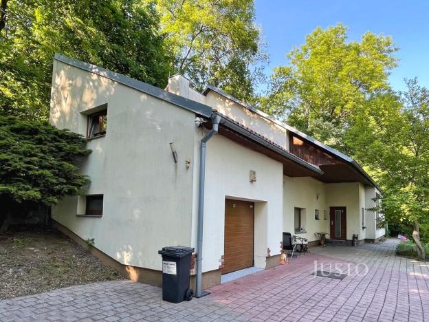 Prodej rodinného domu, Praha, Nad konečnou, 250 m2