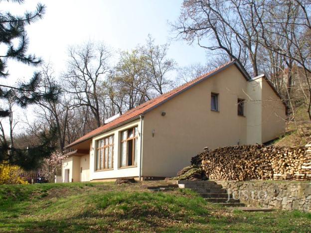 Prodej rodinného domu, Praha, Nad konečnou, 250 m2